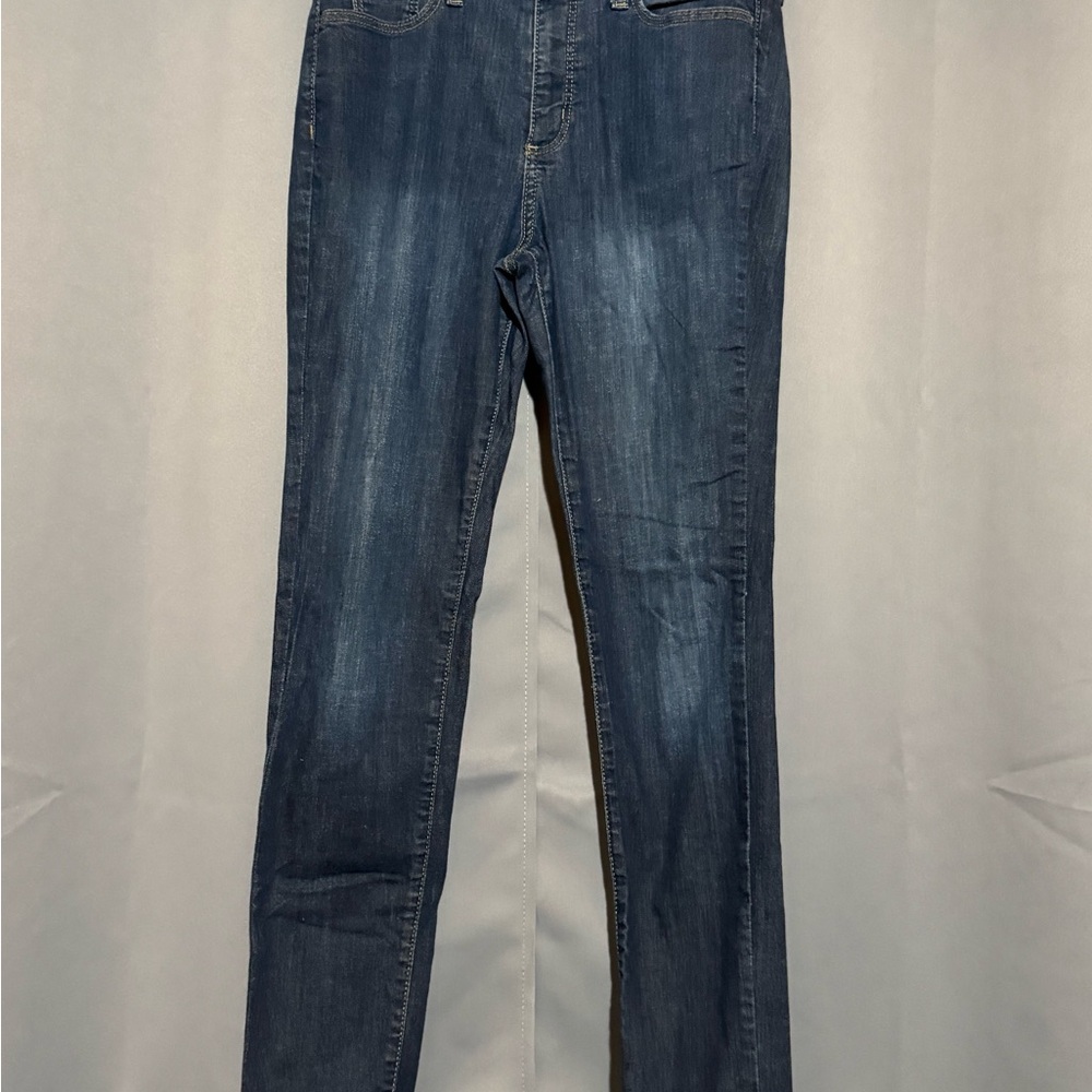 Universal Thread Blue Skinny Jeans with Classic Stitching